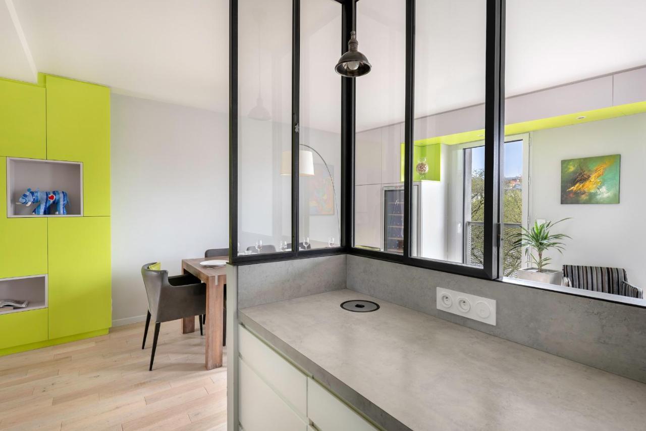 En Plein Coeur De Ville Bel Appartement Pour 6 Nantes Zewnętrze zdjęcie