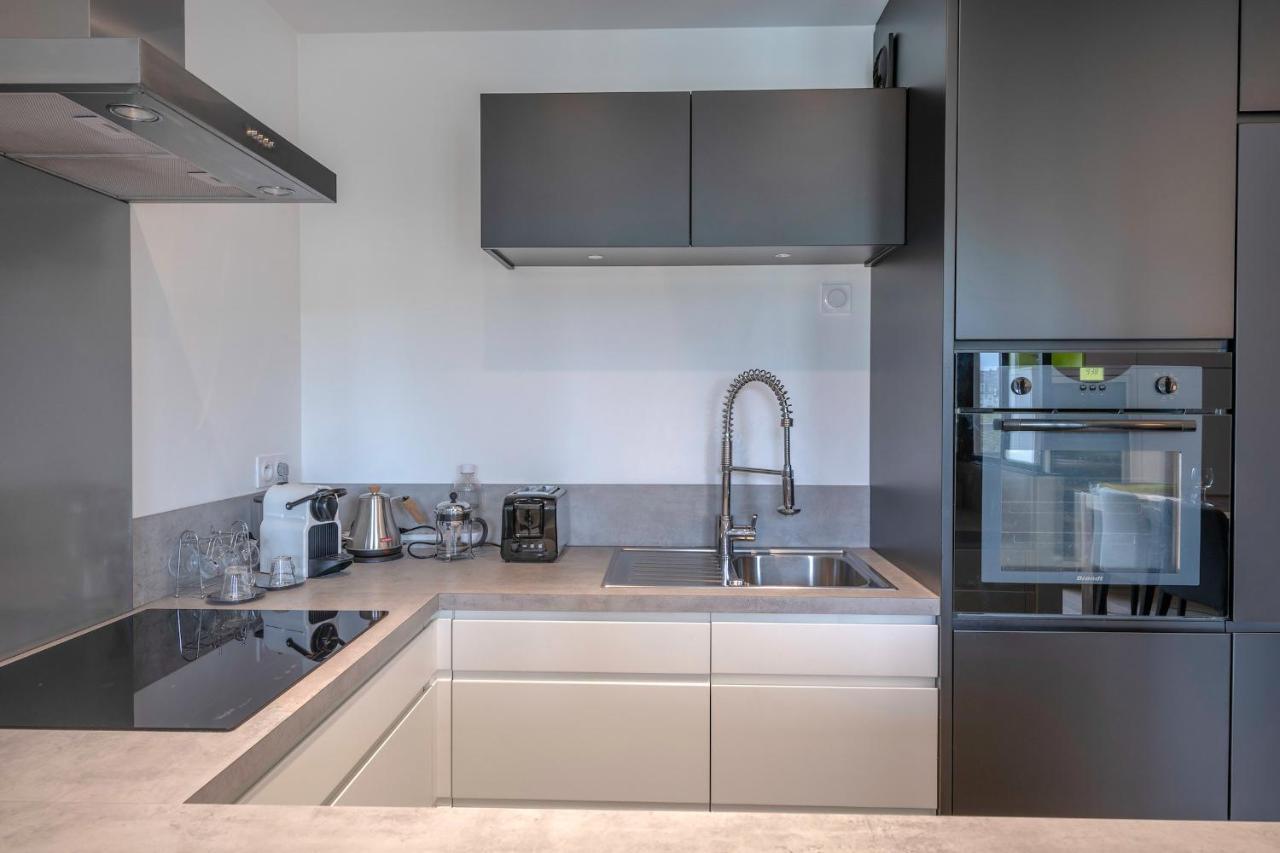 En Plein Coeur De Ville Bel Appartement Pour 6 Nantes Zewnętrze zdjęcie